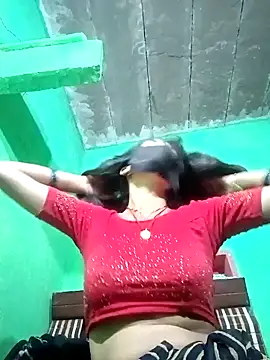 Snapshot of HOTBABITARAJ chatting on 02-09-25, 10:31 HOTBABITARAJ online show from 02-09-25, 10:31