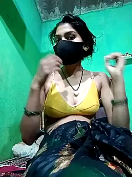 Snapshot of HOTBABITARAJ chatting on 02-15-25, 08:33 HOTBABITARAJ online show from 02-15-25, 08:33