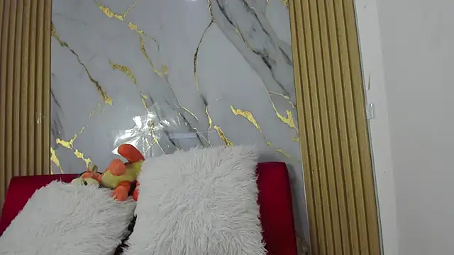 Luluu 08 online show from 05-26-26, 07:43