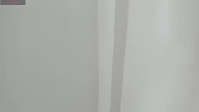 Snapshot of 6_bunny_9 chatting on 10-25-25, 06:35 6 bunny 9 online show from 10-25-25, 06:35