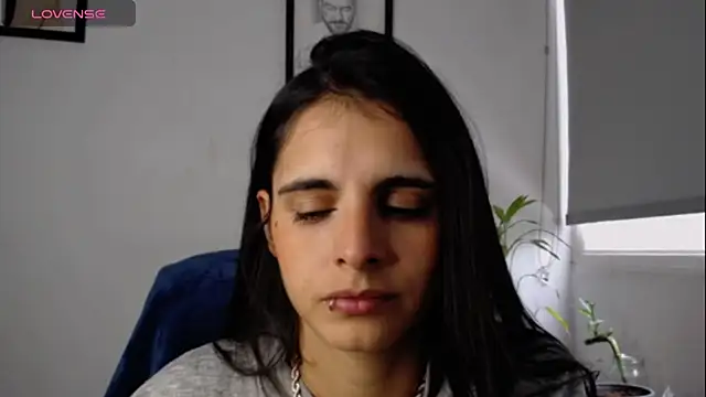 Snapshot of alma_violeta chatting on 03-08-25, 06:26 alma violeta online show from 03-08-25, 06:26