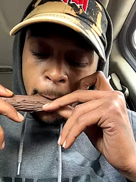 rayyymack online show from 11-06-25, 05:25