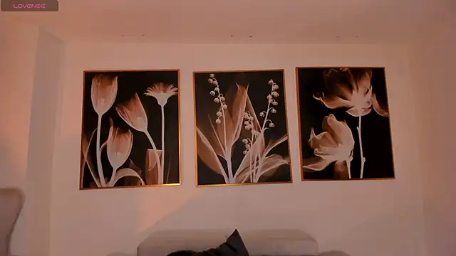 ValeriaRiveraX online show from 03-08-26, 04:27