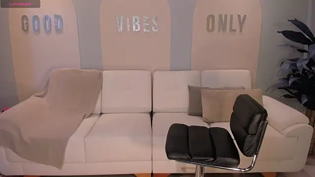 MariaHerrera  online show from 12-24-24, 02:21