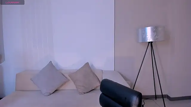 MariaHerrera  online show from 09-30-25, 08:58