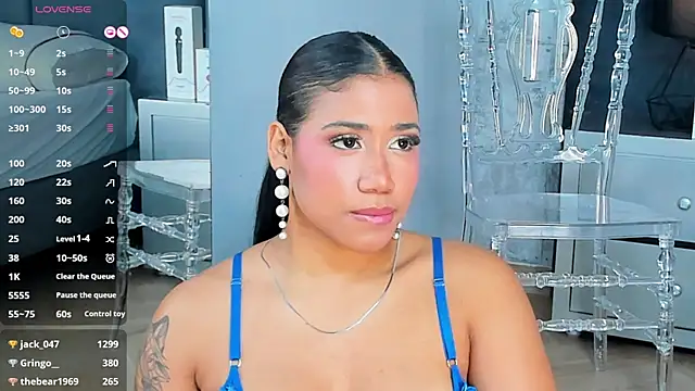 Snapshot of Salome_Diaz_ chatting on 02-17-25, 10:36 Salome Diaz  online show from 02-17-25, 10:36