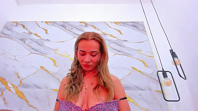 Snapshot of penelope_handaos chatting on 02-28-25, 07:37 penelope handaos online show from 02-28-25, 07:37