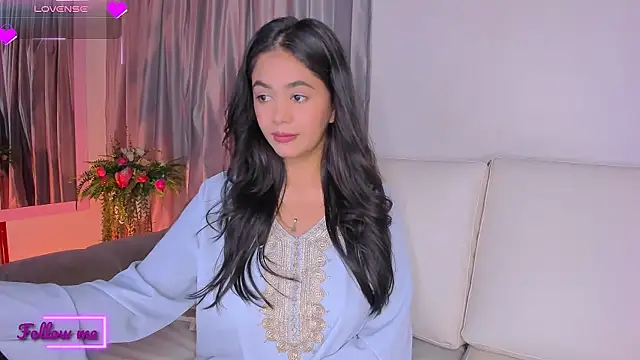 azzahara069 online show from 02-12-25, 03:51