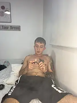 Dylanwhite23  online show from 01-17-25, 10:34