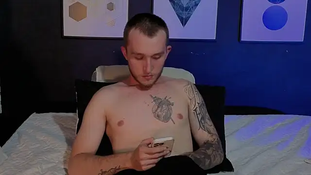 Dylanwhite23  online show from 03-02-26, 01:30