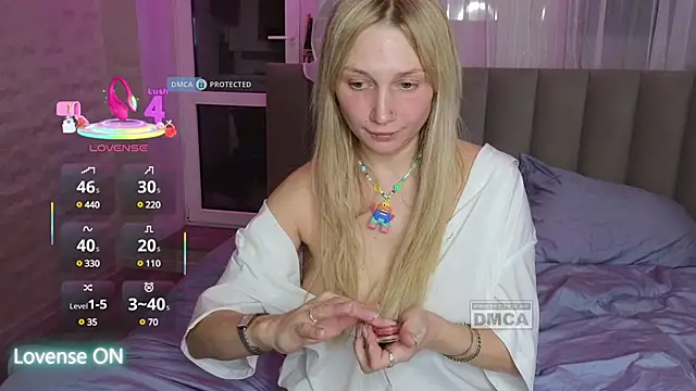 GoodGirl0024 online show from 03-15-25, 08:10