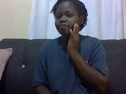 Sweetcecie01 online show from 03-13-26, 08:59