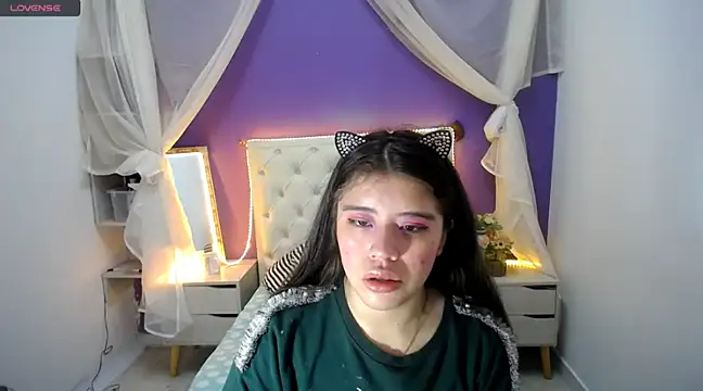 Snapshot of Ingrid_Casas chatting on 12-29-24, 10:36 Ingrid Casas online show from 12-29-24, 10:36