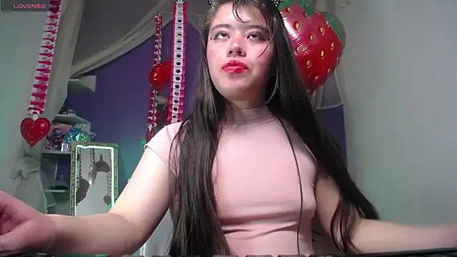 Snapshot of Ingrid_Casas chatting on 02-28-25, 02:42 Ingrid Casas online show from 02-28-25, 02:42