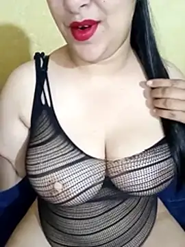 Snapshot of pipachox chatting on 11-27-25, 10:23 pipachox online show from 11-27-25, 10:23