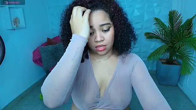 Snapshot of AngelaCoffee chatting on 03-12-25, 10:16 AngelaCoffee online show from 03-12-25, 10:16