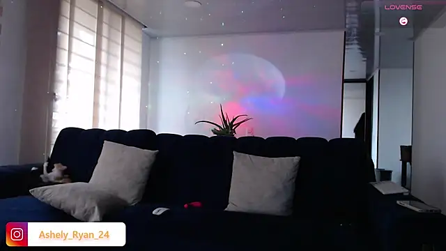 ashely ryan24 online show from 03-06-25, 09:20