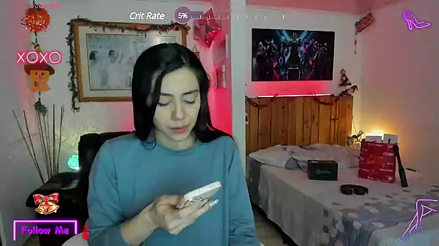 LauGrayJ online show from 12-14-24, 10:18