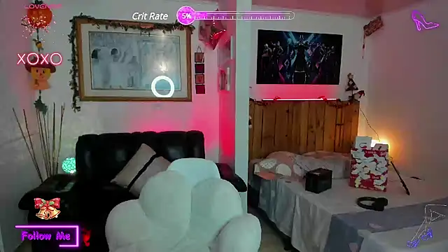 LauGrayJ online show from 12-25-24, 11:31