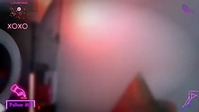 LauGrayJ online show from 09-23-25, 12:46