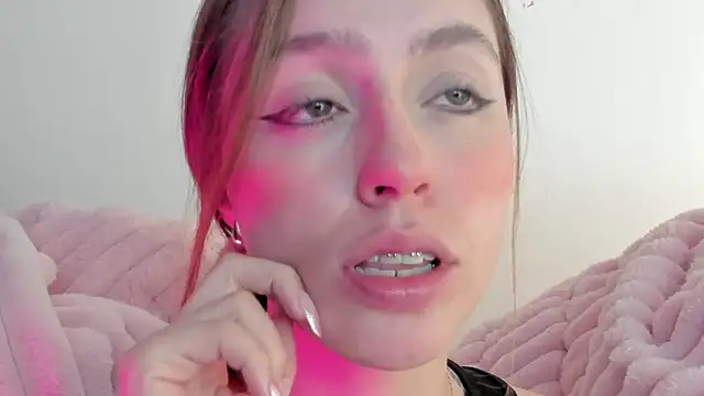 SofiaGc online show from 02-16-25, 03:47