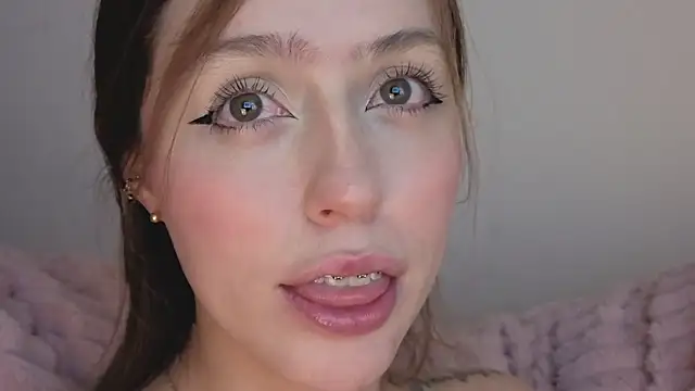 SofiaGc online show from 10-23-25, 03:39