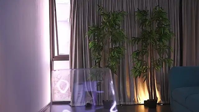 Snapshot of MissKiarra chatting on 02-13-25, 06:20 MissKiarra online show from 02-13-25, 06:20