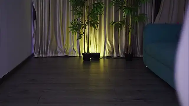 Snapshot of MissKiarra chatting on 02-20-25, 05:12 MissKiarra online show from 02-20-25, 05:12