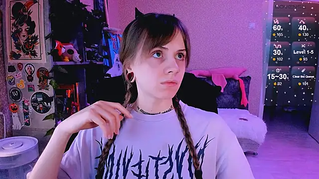 NaniMoore online show from 02-15-25, 08:11