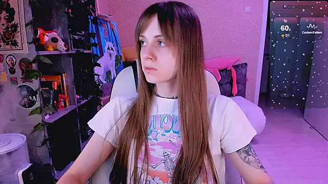 NaniMoore online show from 02-18-25, 08:14