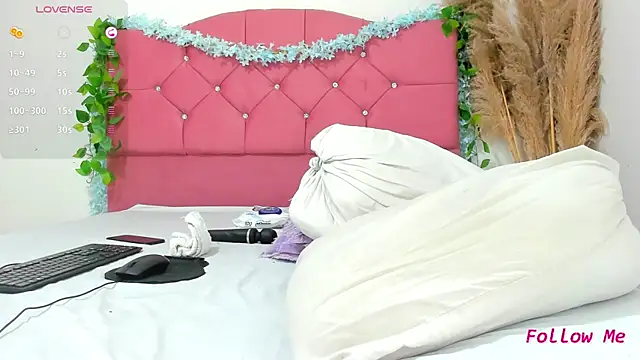 arisha hot online show from 06-03-26, 02:33