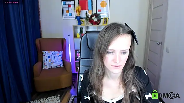 Snapshot of FrancescaCollins chatting on 12-24-24, 09:28 FrancescaCollins online show from 12-24-24, 09:28