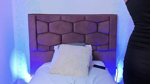 Eva ritz online show from 12-08-24, 06:06