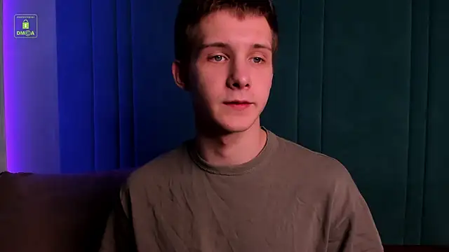 Snapshot of MarkGWalker chatting on 12-10-24, 04:24 MarkGWalker online show from 12-10-24, 04:24