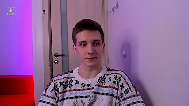 Snapshot of MarkGWalker chatting on 02-06-25, 10:37 MarkGWalker online show from 02-06-25, 10:37