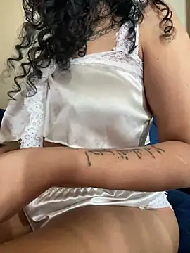 Indianbutter11 online show from 02-18-25, 08:49