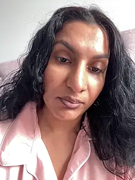 Indianbutter11 online show from 09-17-25, 07:21