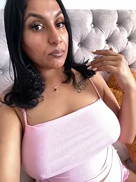 Indianbutter11 online show from 10-18-25, 12:28