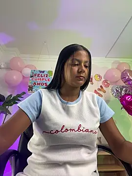 JANYLOVE   online show from 06-18-26, 11:03