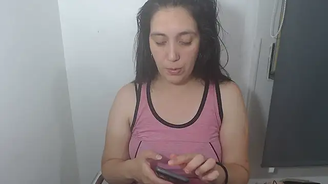 Snapshot of lulitasexy chatting on 01-15-25, 03:33 lulitasexy online show from 01-15-25, 03:33