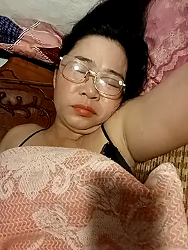 Snapshot of Sexy-asslove90 chatting on 09-28-25, 06:57 Sexy-asslove90 online show from 09-28-25, 06:57