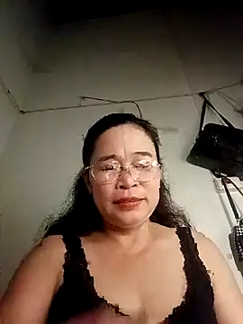 Snapshot of Sexy-asslove90 chatting on 10-13-25, 02:28 Sexy-asslove90 online show from 10-13-25, 02:28