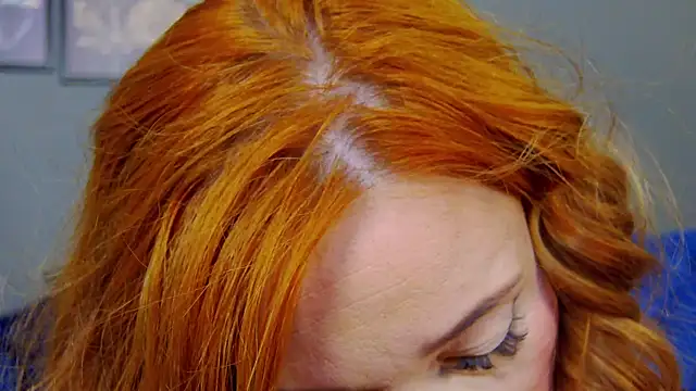 AnneHove online show from 04-17-26, 03:20