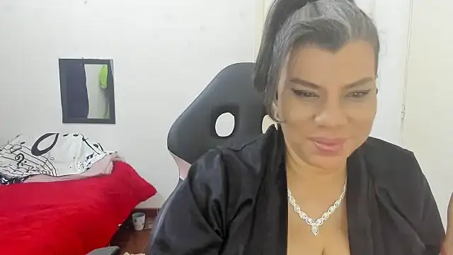 vikyadams online show from 10-08-25, 03:09