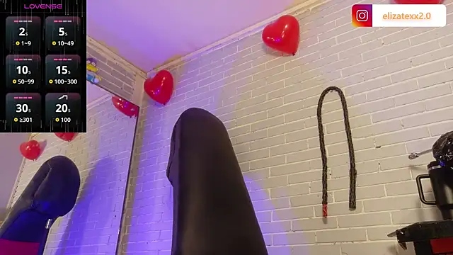 elizatexx online show from 04-24-26, 08:11