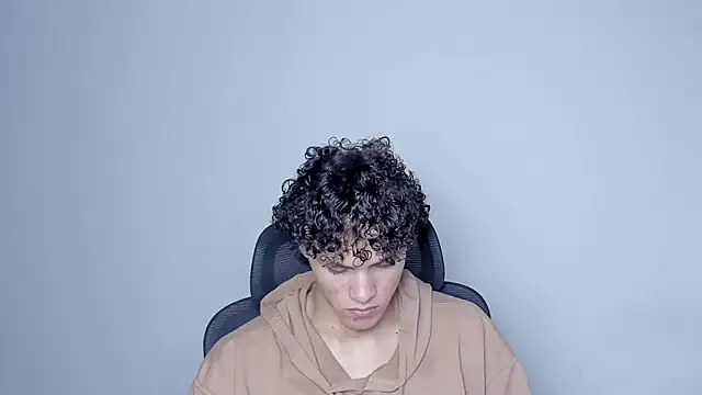 laurent nova online show from 11-14-25, 09:08