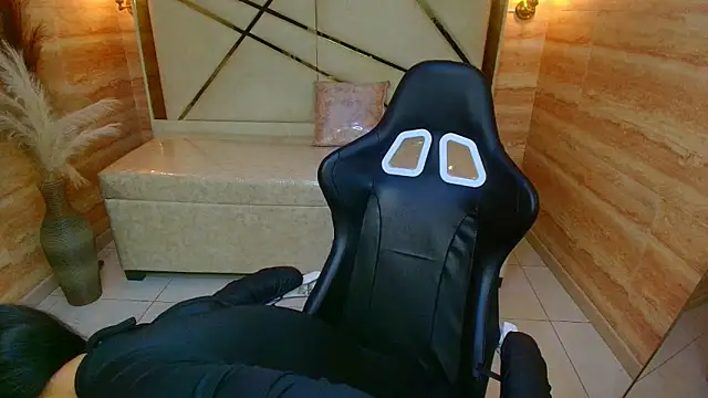 Snapshot of Dakotha_v_ chatting on 11-28-25, 03:20 Dakotha v online show from 11-28-25, 03:20