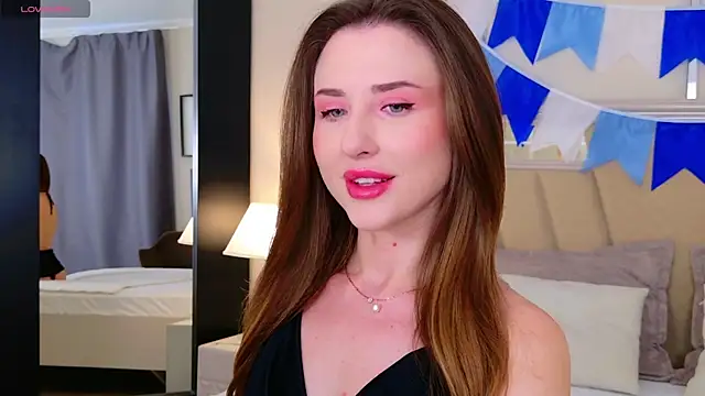 Snapshot of Jullia_Carter chatting on 09-24-25, 06:06 Jullia Carter online show from 09-24-25, 06:06