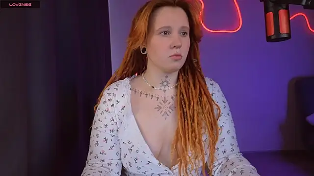 The Full Red Moon online show from 04-07-26, 10:59