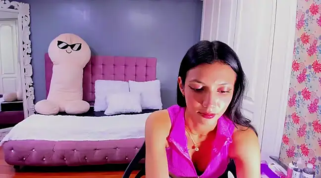 Iris Stone  online show from 01-27-25, 07:56